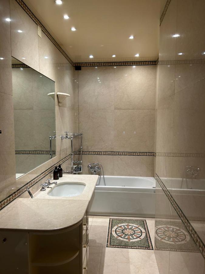 Отель Interno 9 Бари Экстерьер фото